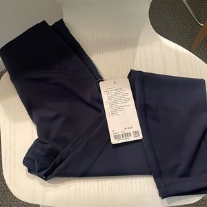 Lululemon Instill HR tight NWT 25”
